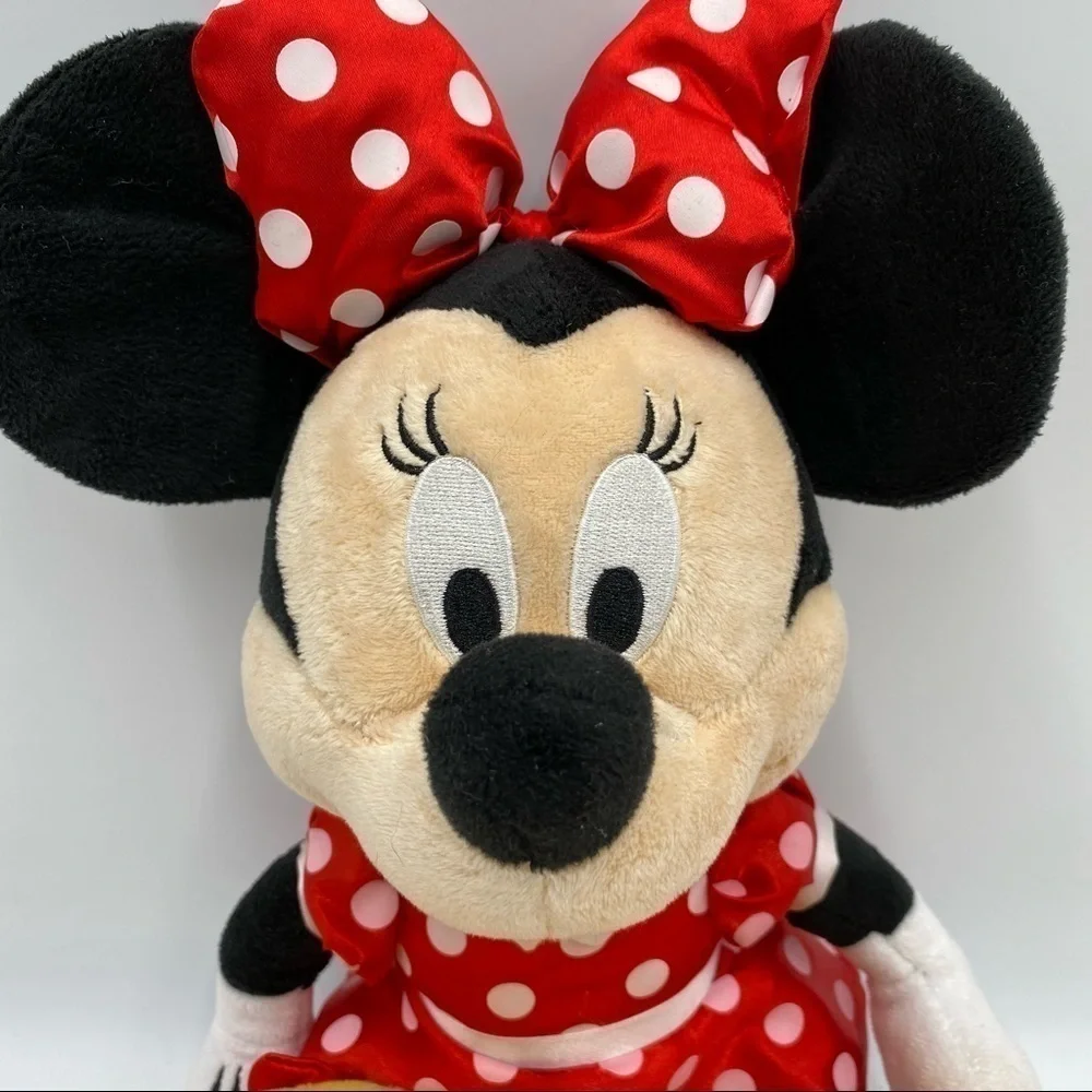 Disney Minnie Mouse Plush 2001